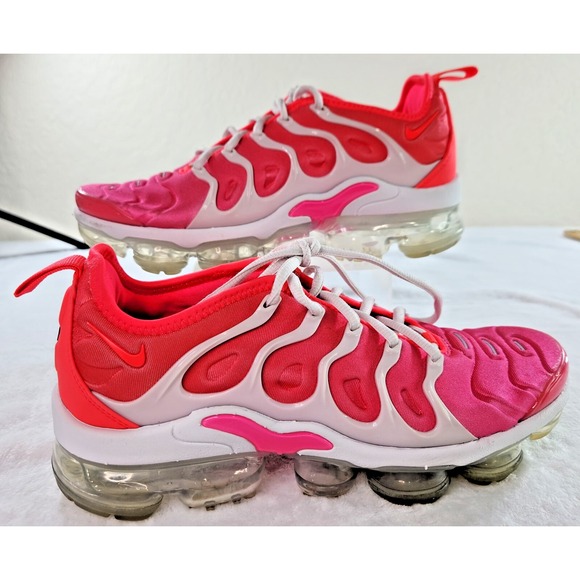 WMNS NIKE AIR VAPORMAX PLUS PLATINUM TINT PINK-FLASH CRIMSON SZ 6.5 [CZ7995-001] main image 5